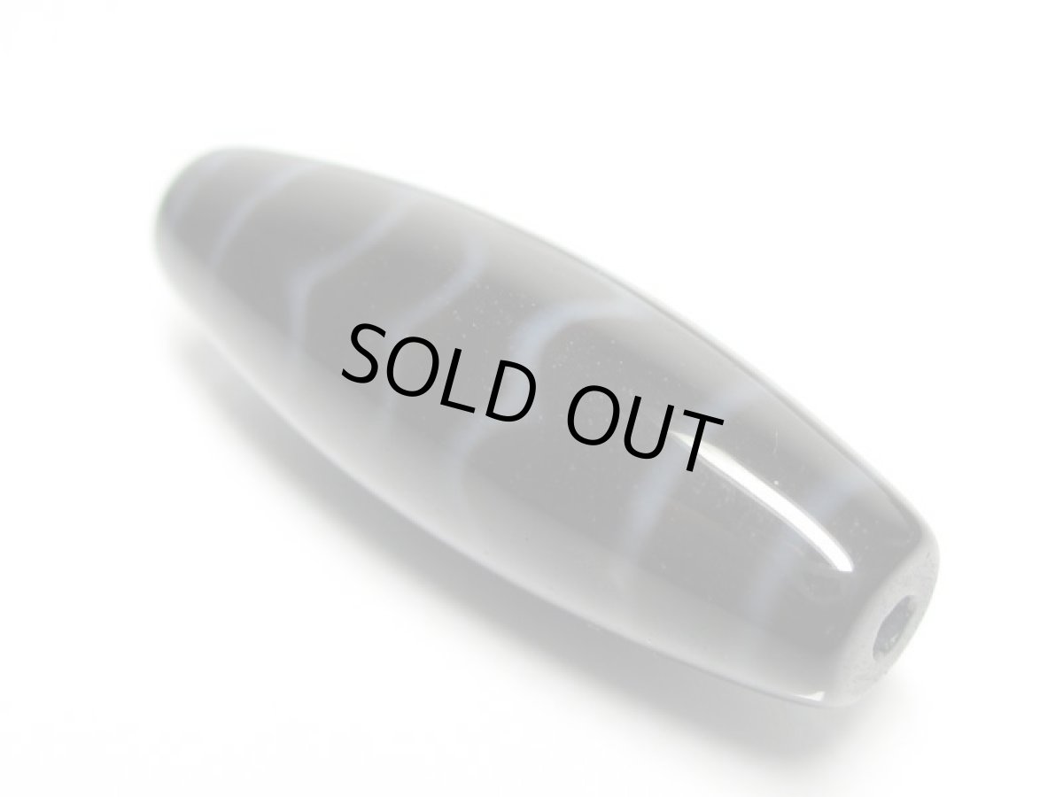 画像2: 黒地至純・大鵬鳥天珠  38mm (2)