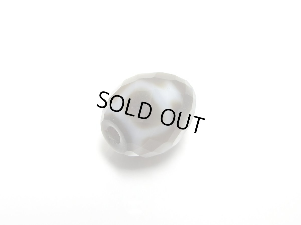 画像3: 黒地至純・多面カット宝瓶天珠 12mm (3)