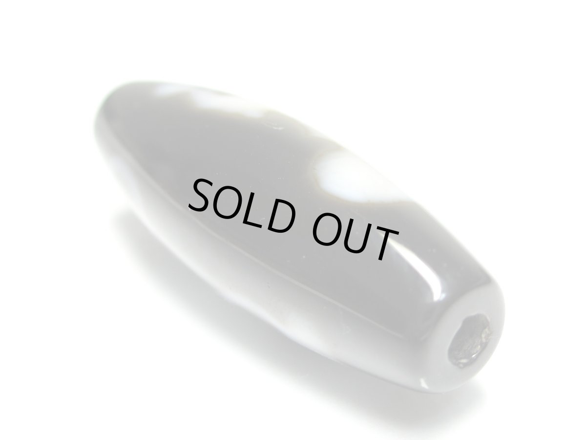 画像4: 黒地至純・彩帯観音大黒天天珠 38mm (4)