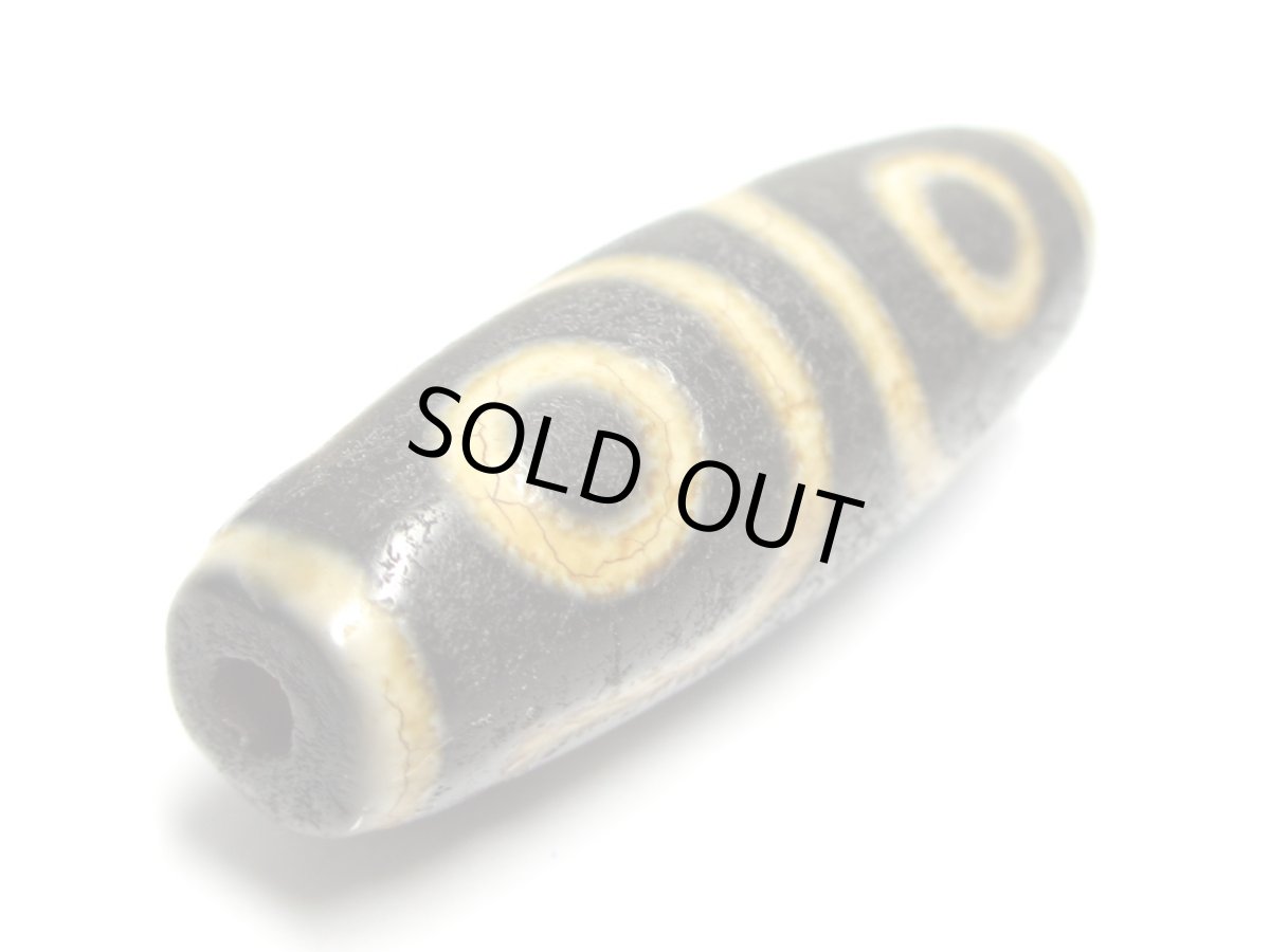 画像3: 風化龍紋・三眼天珠 39mm (3)