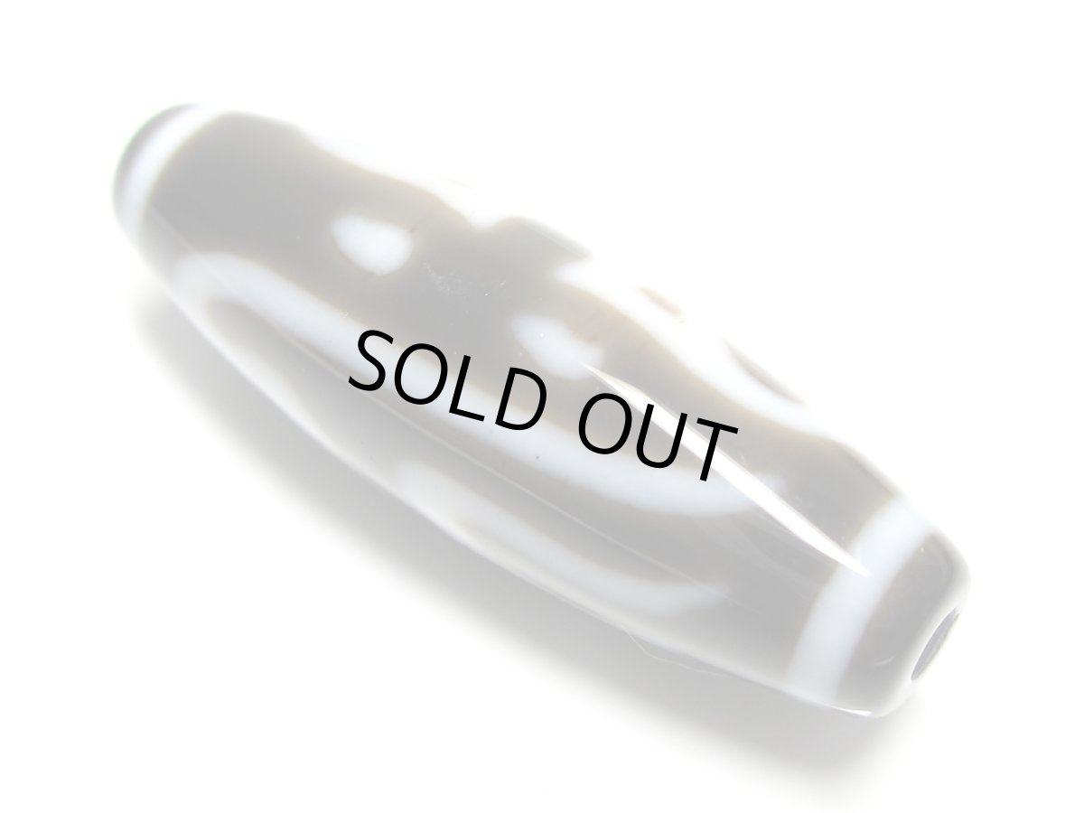 画像5: 黒朱砂・龍眼梵字天珠・千手観音菩薩 38mm (5)