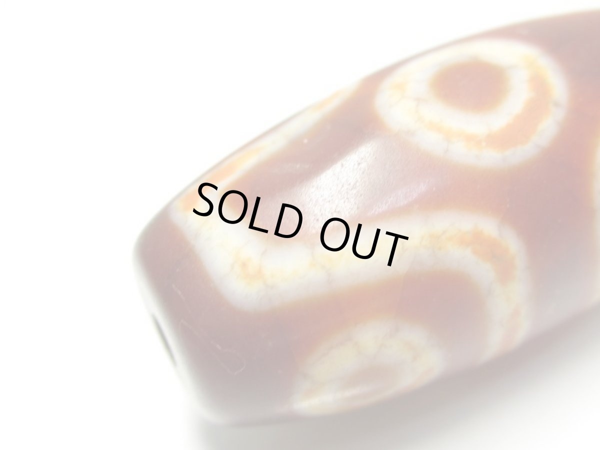 画像4: 老鉱朱砂紅・六眼天珠 31mm (4)