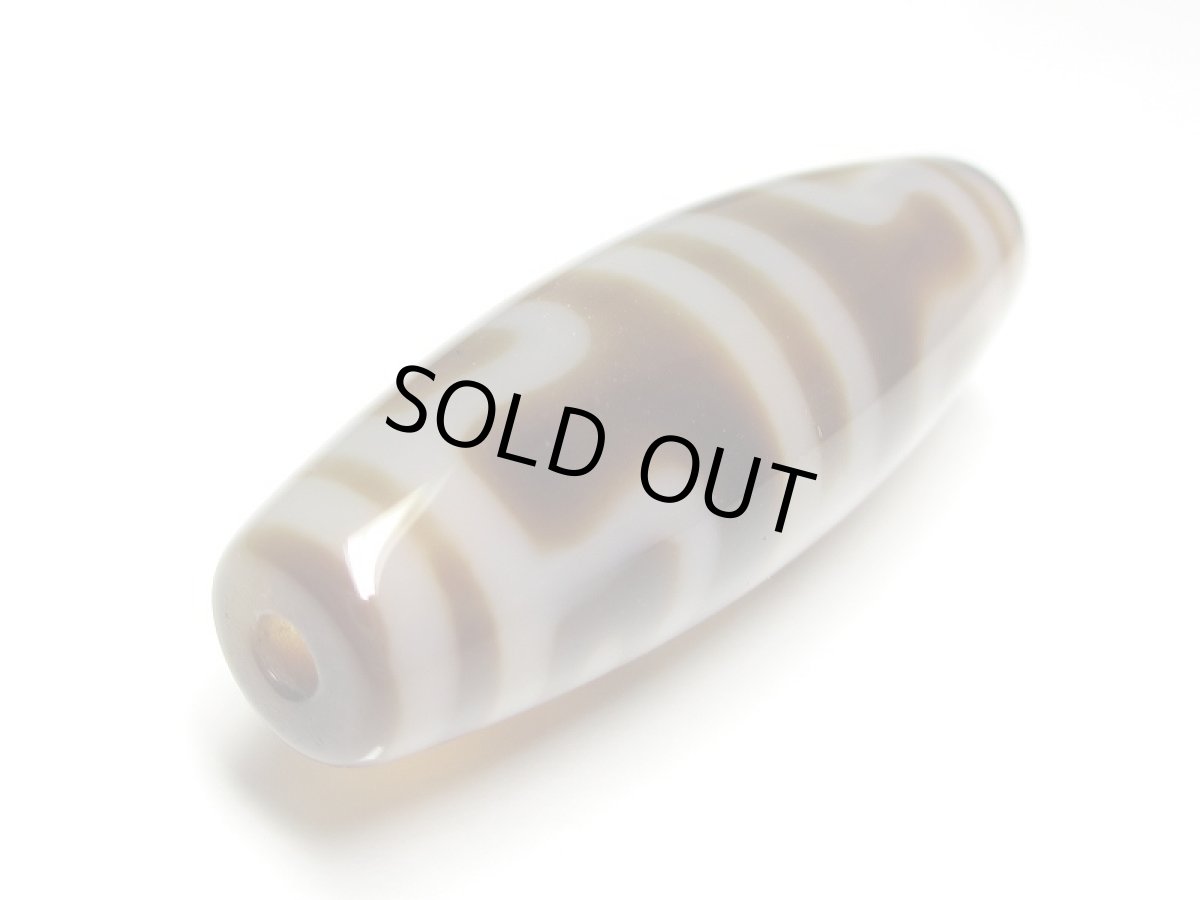 画像3: 透明感・蓮師法帽天珠 38mm (3)