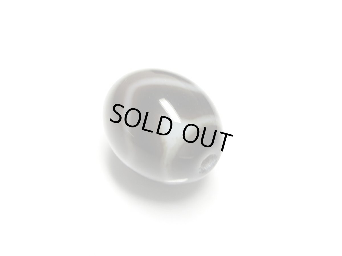 画像2: 黒地至純・虎牙天珠 13mm (2)