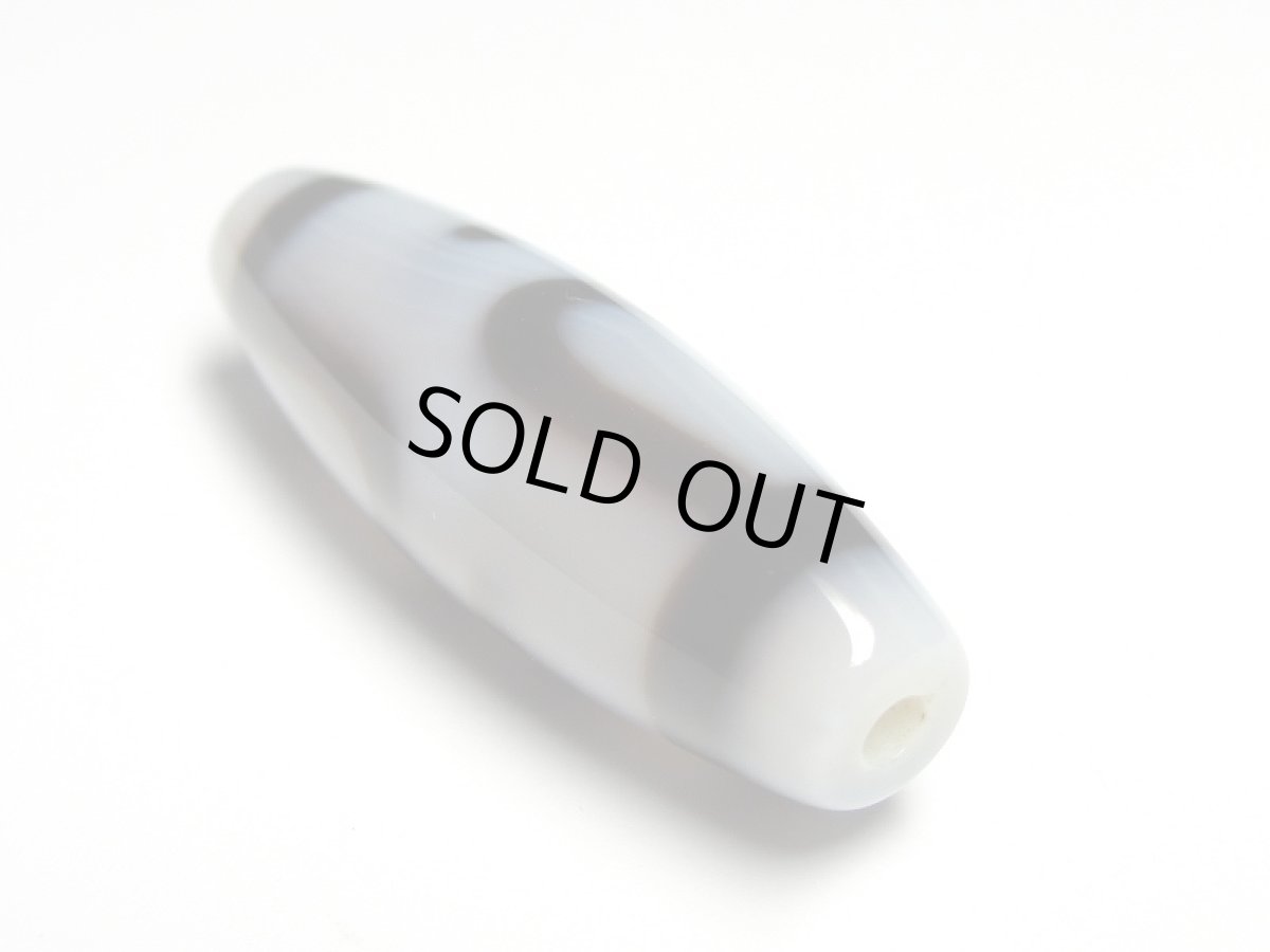 画像6: 白地至純・透明感 宝瓶天珠 37mm【160427】  (6)