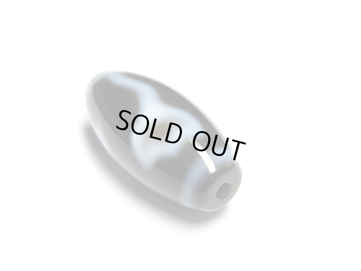 画像4: 黒地至純・水蓮花天珠 25mm【160427】 (4)