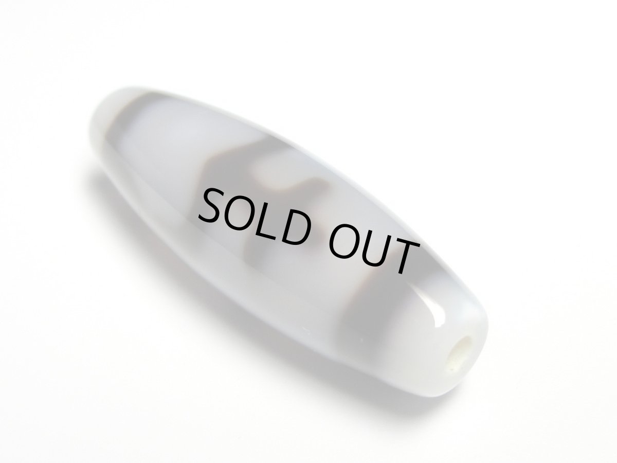 画像2: 白地至純・透明感 宝瓶天珠 37mm【160427】  (2)