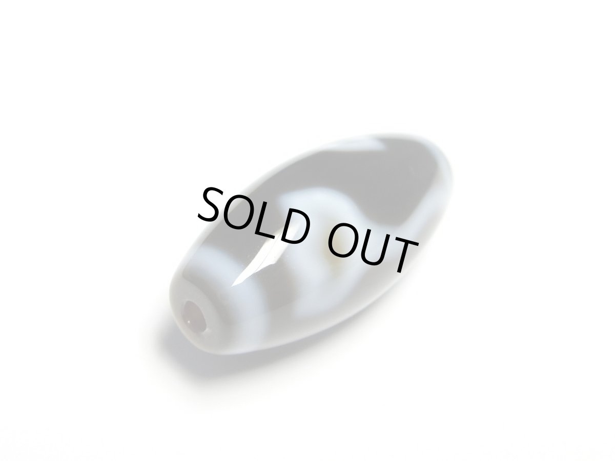 画像3: 黒地至純・水蓮花天珠 25mm【160427】 (3)