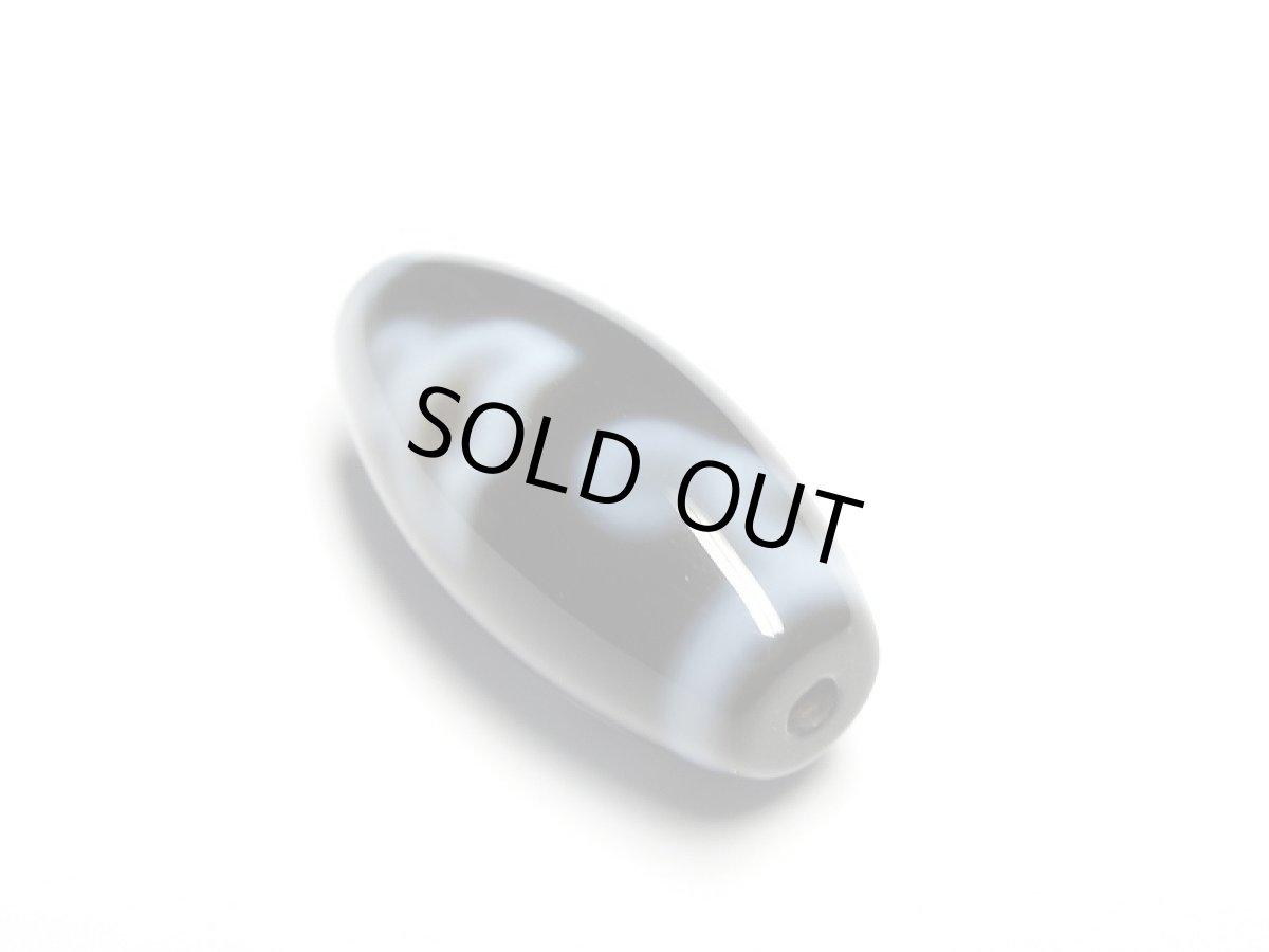 画像2: 黒地至純・水蓮花天珠 25mm【160427】 (2)