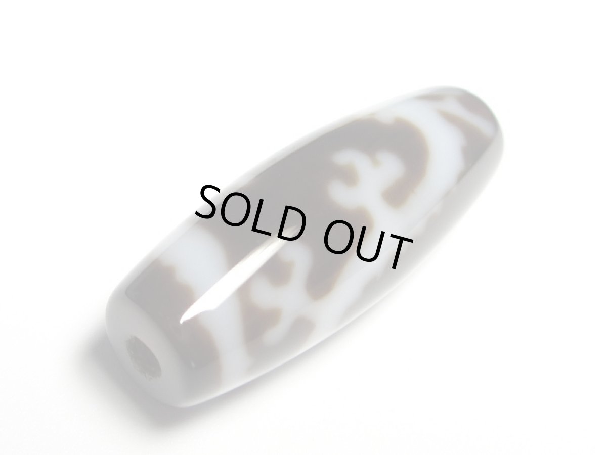 画像3: 黒地至純・観音乗龍天珠 36mm【160427】 (3)