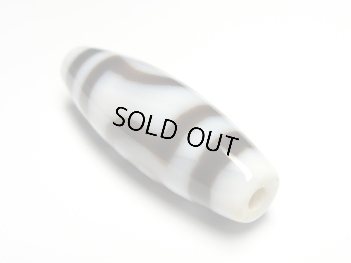 画像6: 白地至純・ 二眼天珠 38mm【160427】 (6)