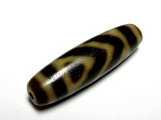 山形天珠 一眼山形天珠・水晶 - 10mm玉、サイズ15、17cm | 天然石
