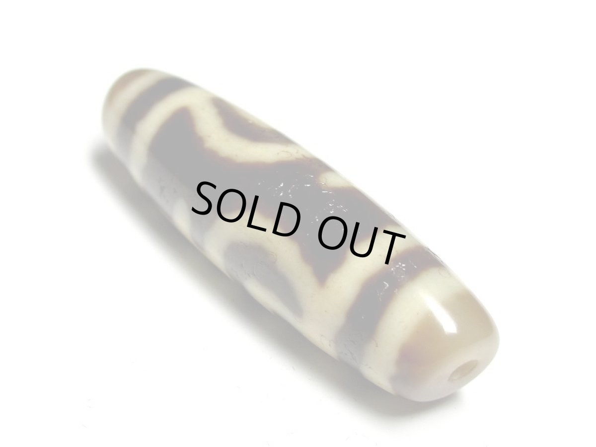 画像4: 風化龍鱗・宝瓶蓮花天珠 40.5mm (4)