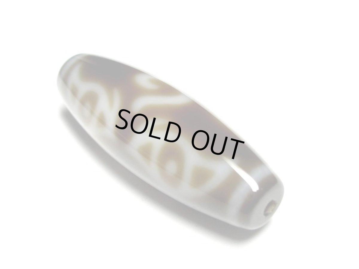 画像2: 黒地至純・龍眼梵字天珠・阿弥陀如来 38.5mm 【170220】 (2)