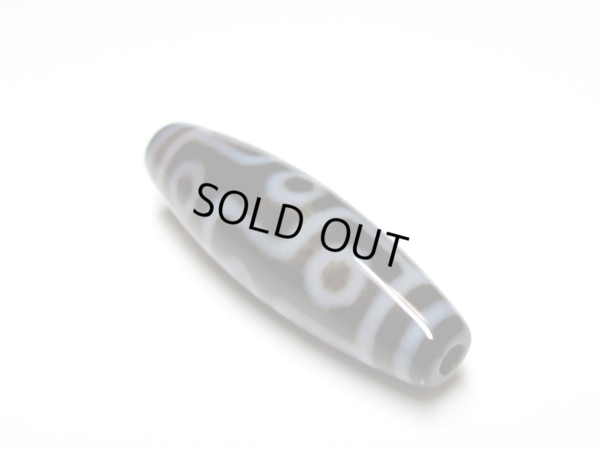 画像4: 黒地至純・九眼天珠 38mm  (4)