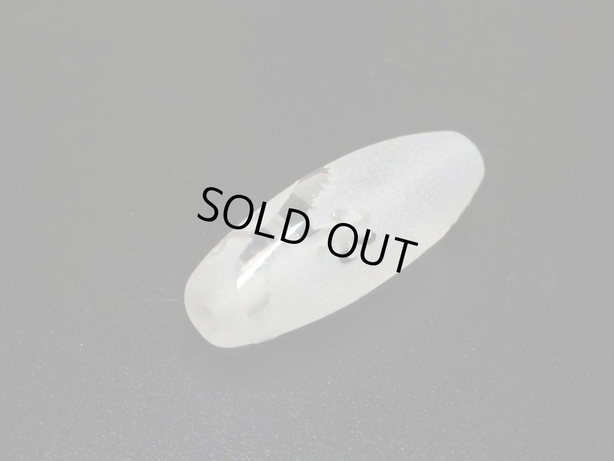 画像5: 彫刻水晶　五爪龍神天珠 31mm (5)