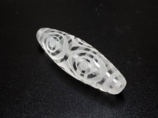画像2: 彫刻水晶　龍眼天珠 36.5mm (2)