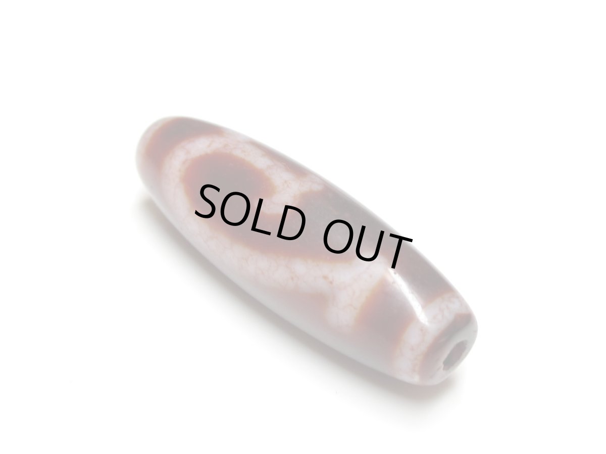 画像2: 高級老鉱朱砂紅・如意樹（緑度母）天珠 39mm (2)