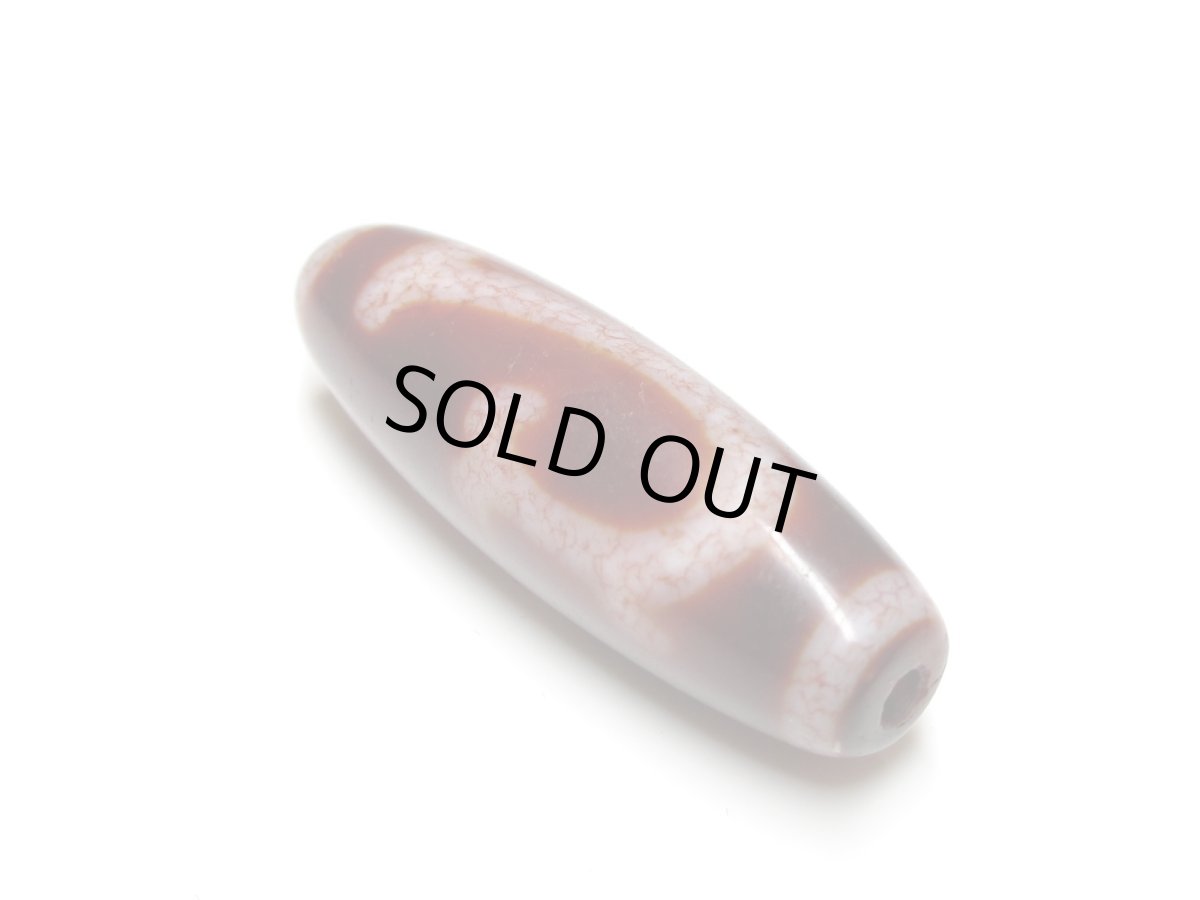 画像4: 高級老鉱朱砂紅・如意樹（緑度母）天珠 39mm (4)