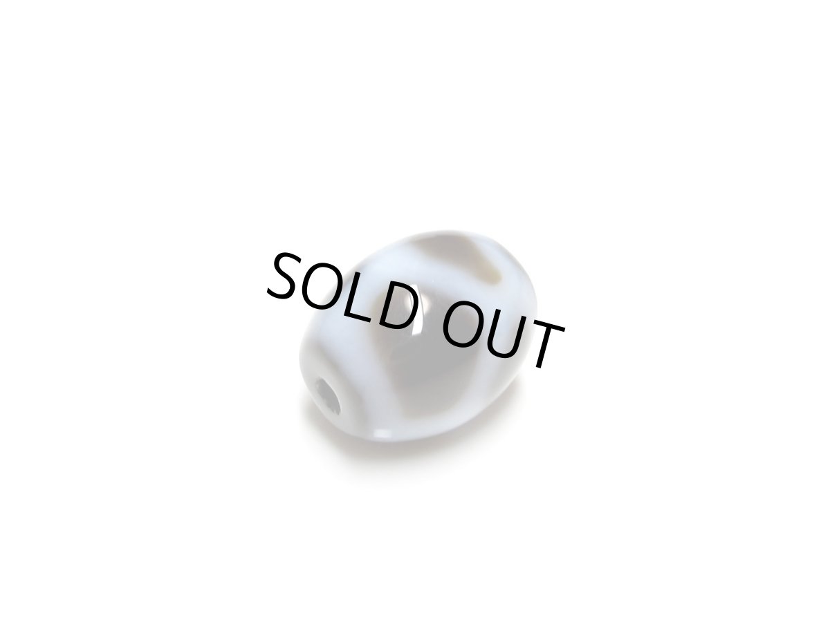 画像3: 黒地至純・亀甲長壽天珠 (3)