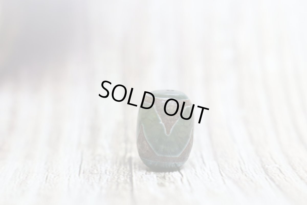 画像2: 青龍紋天珠 虎牙天珠 (2)