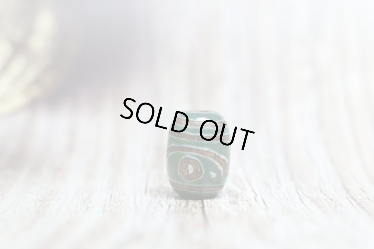 画像3: 青龍紋天珠 二眼天珠 (3)