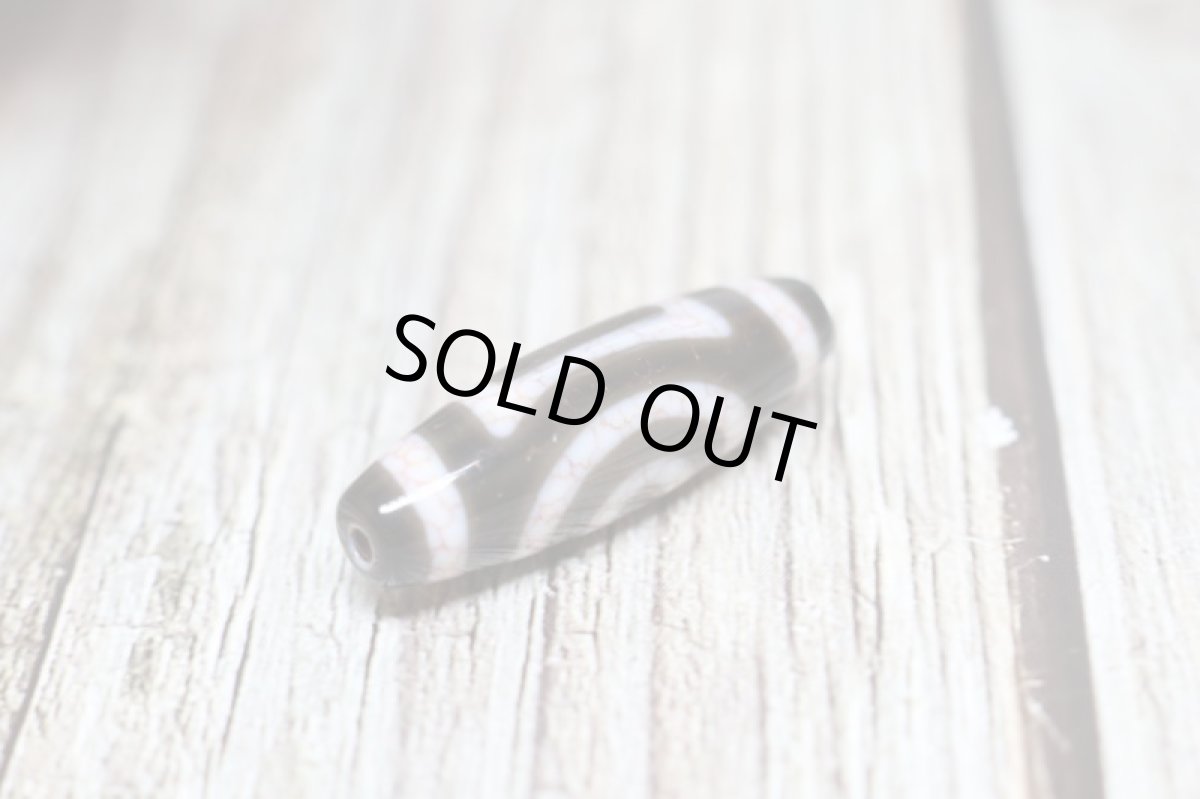 画像4: 血糸龍紋・二眼天地天珠　38mm (4)