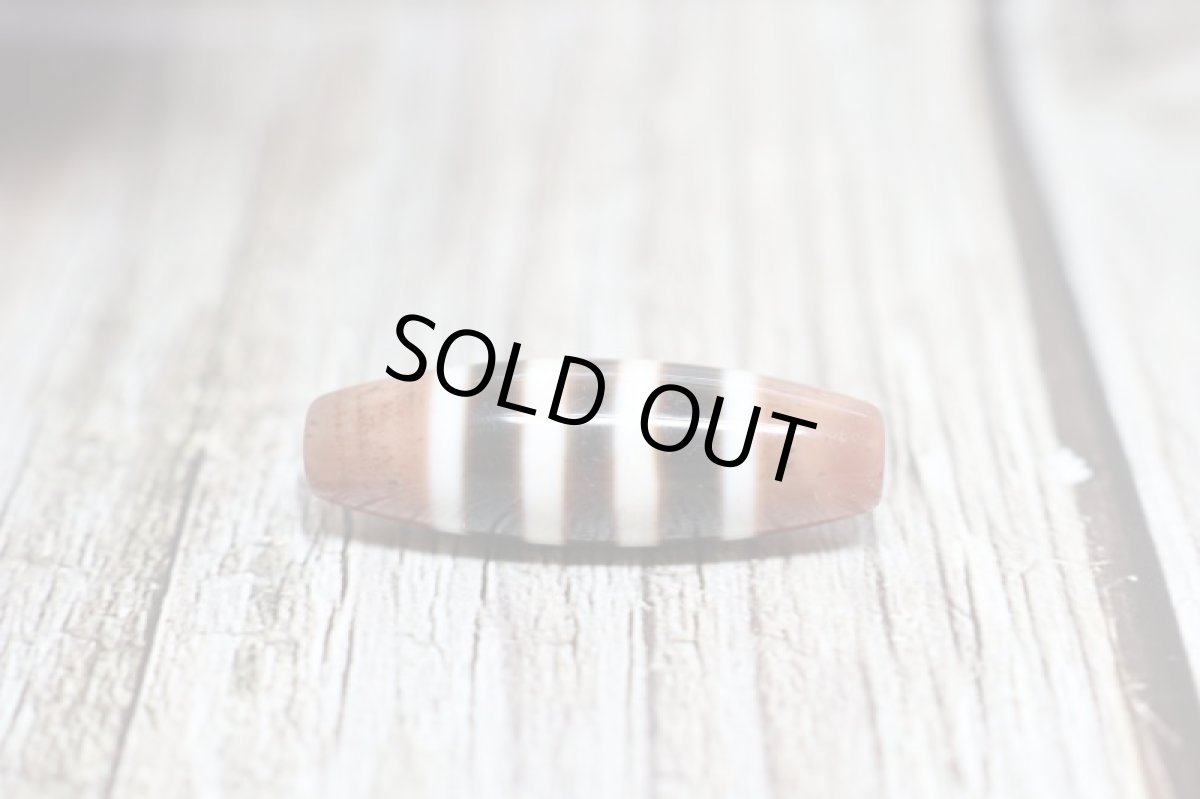 画像4: 至純天珠・三色線天珠 37mm (4)