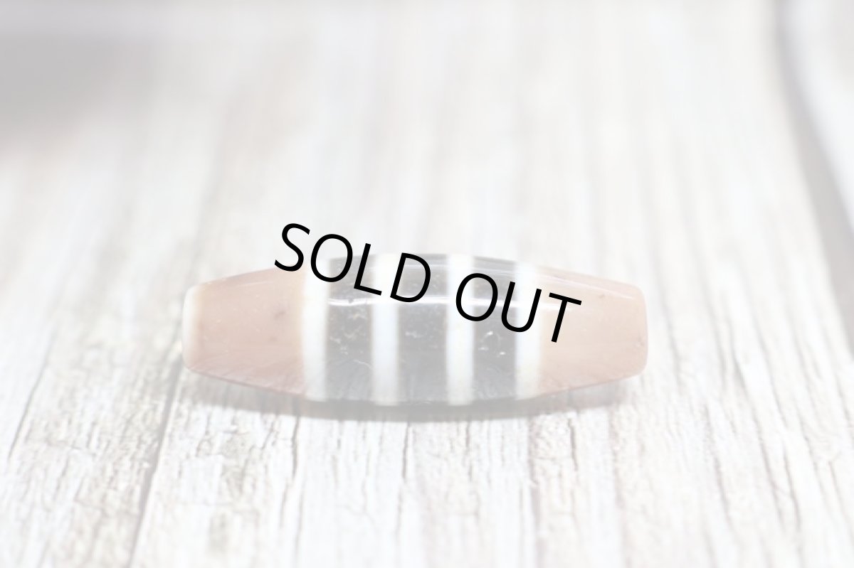 画像4: 至純天珠・三色線天珠 37mm (4)