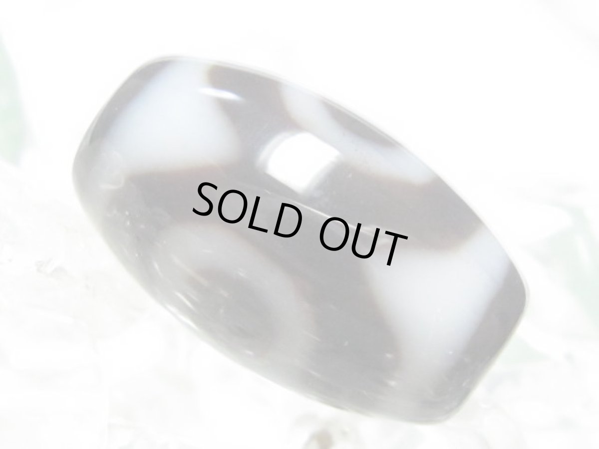 画像2: 黒地至純・三眼天珠 15mm (2)